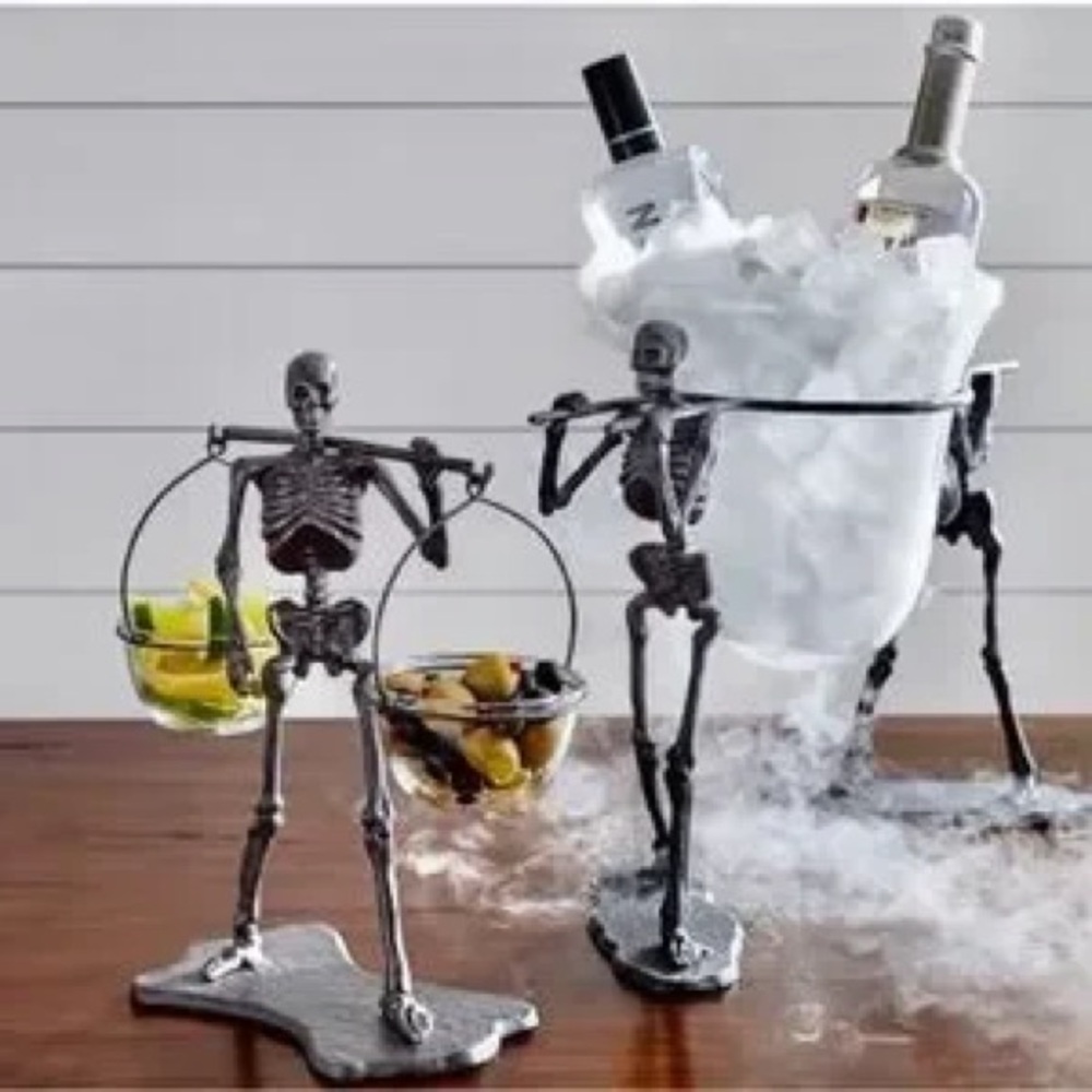 NWOB Pottery Barn Walking Dead Skeleton Double Snack Server 🦴 Condiment Set 💀 - Picture 3 of 10
